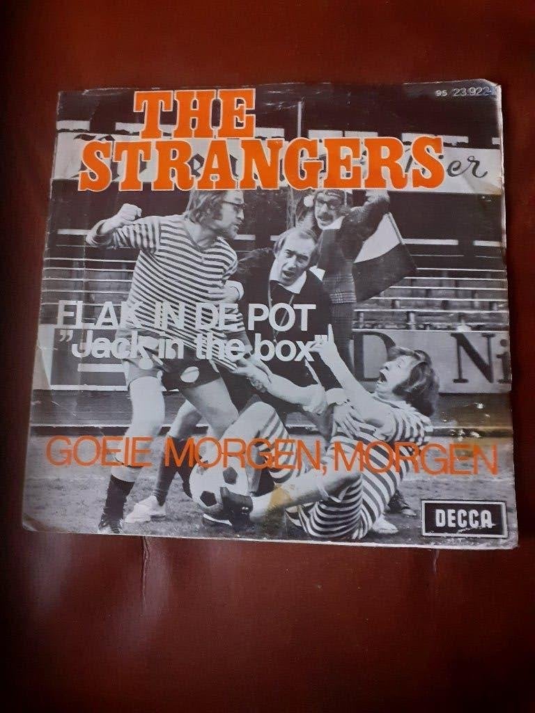 45T The Strangers : Flak in de pot / Goeie morgen, morgen, Ophalen of Verzenden