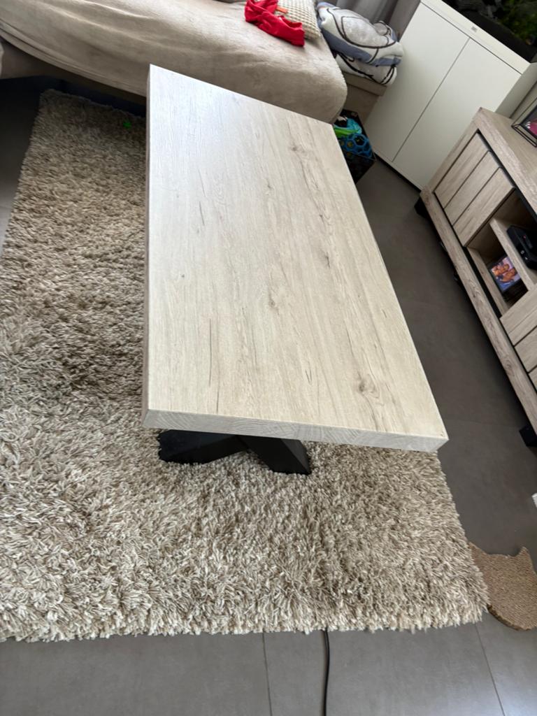Salontafel in de woonkamer, Huis en Inrichting, Ophalen, Zo goed als nieuw