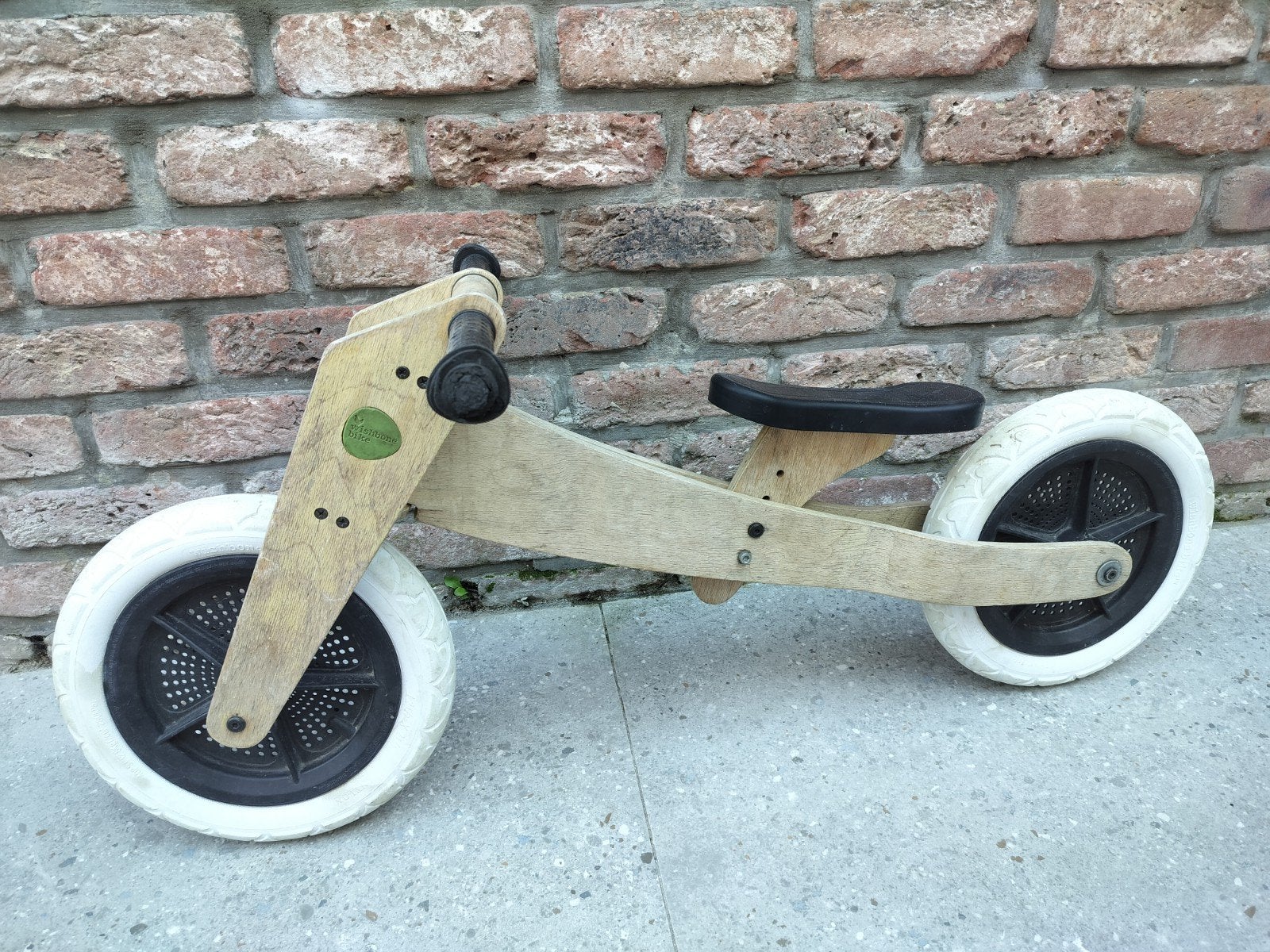 loopfiets wishbone, Ophalen, Loopfiets