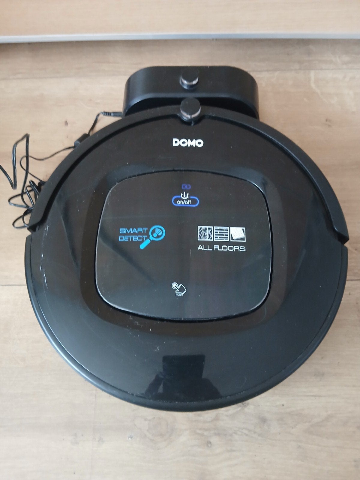 DOMO DO7288S Robotstofzuiger – Automatisch opladen – Werkt u, Elektronische apparatuur, Stofzuigers, Ophalen, Geschikt voor harde vloeren