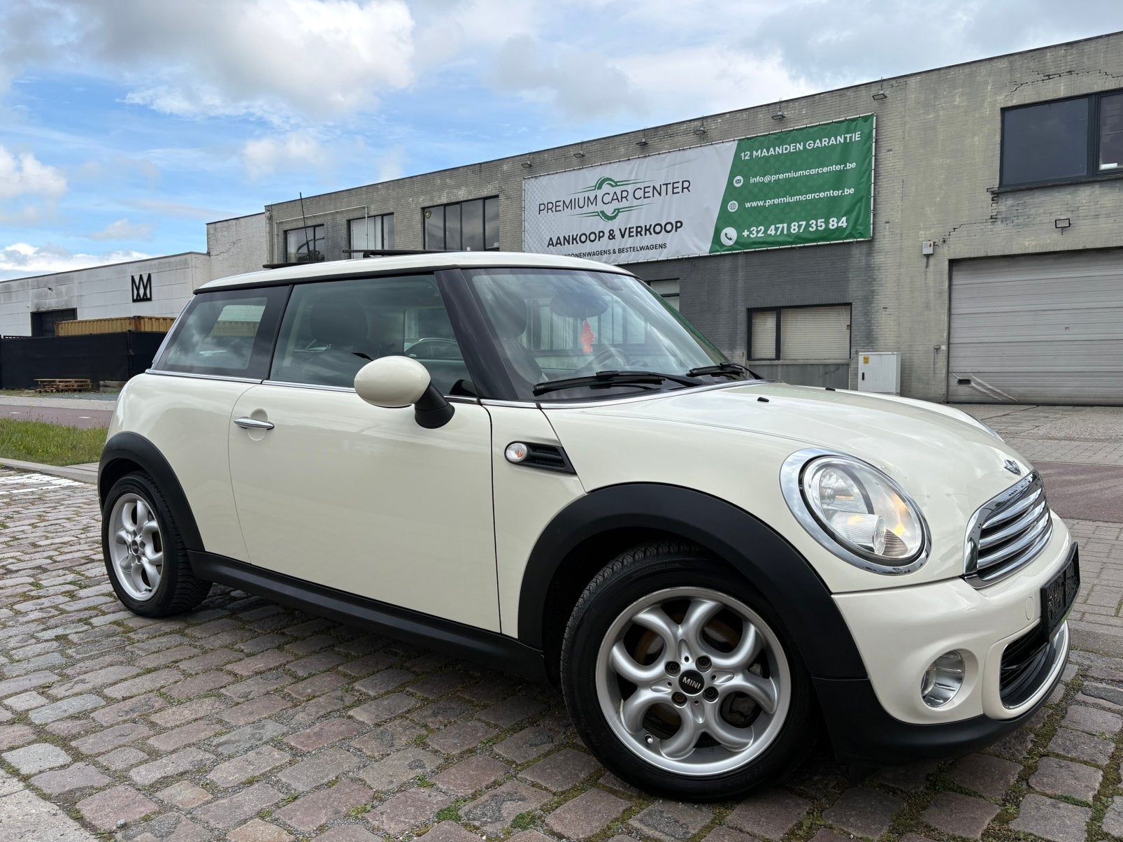 Mini One | 12 Maanden Garantie | 120 Dkm | Benzine | 2013 |, Auto's, Voorwielaandrijving, 4 cilinders, Leder en Stof, 55 kW
