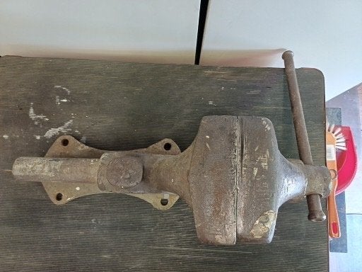 Antieke bankvijs in prima staat, Enlèvement, Utilisé, Moins de 70 cm, Étau