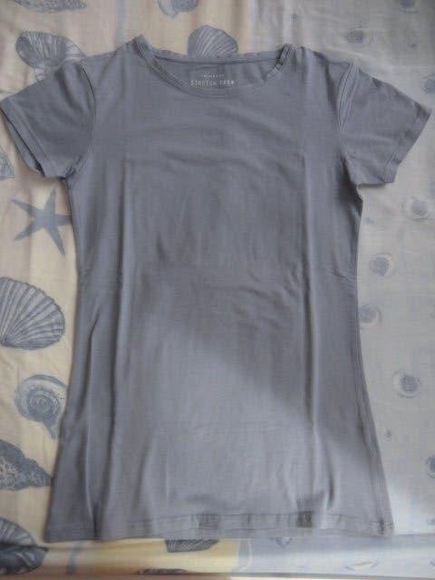 dames t shirt maat S, Kleding | Dames, T-shirts, Ophalen of Verzenden, Gedragen, Maat 36 (S), Korte mouw