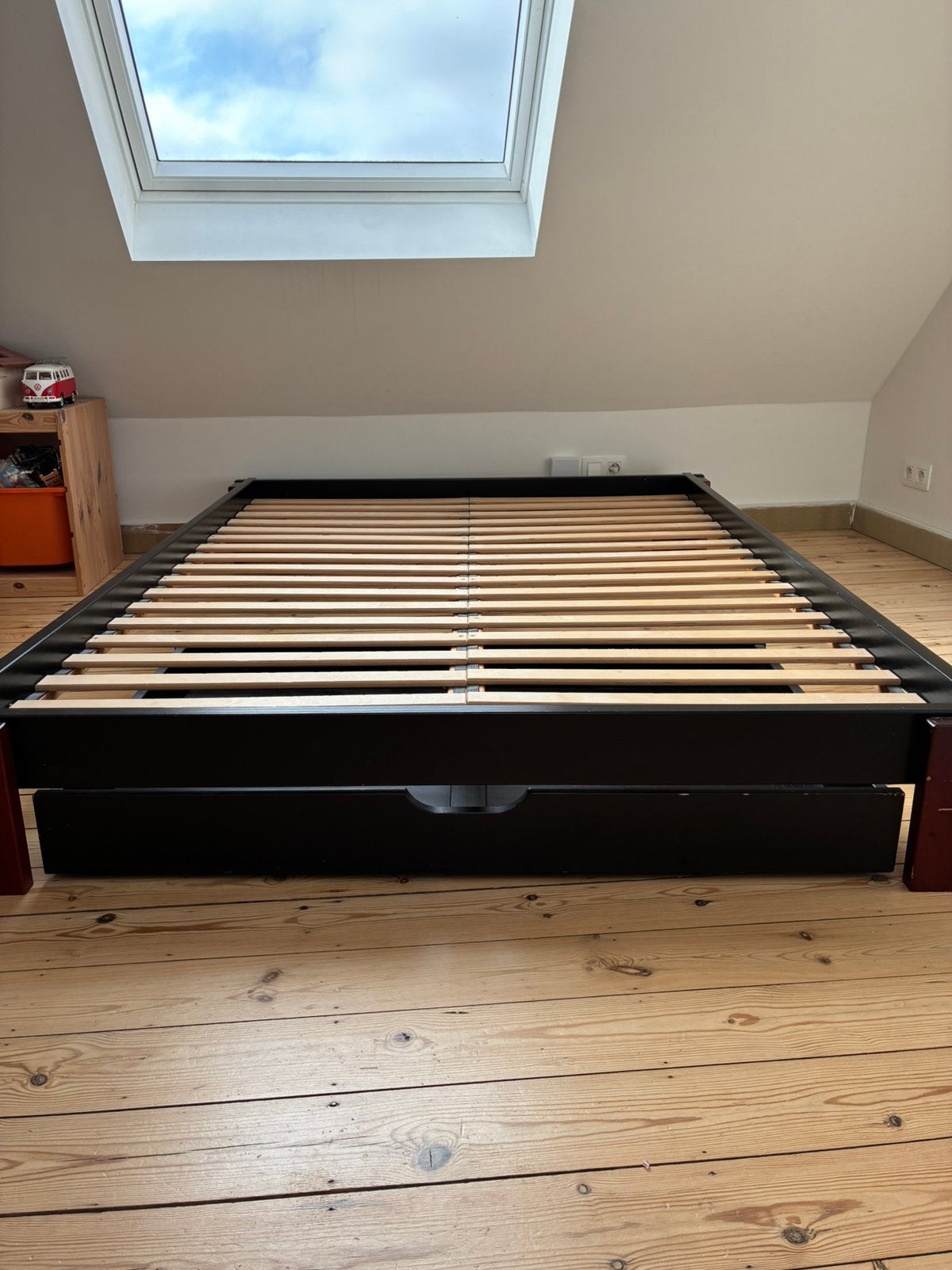 Cadre de lit 140x190 avec tiroir, Maison & Meubles, 140 cm, Enlèvement, Utilisé, Bois