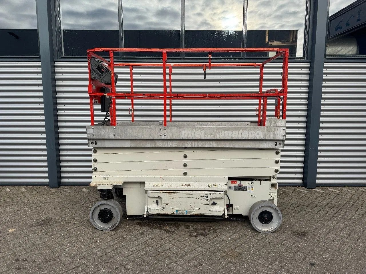 JLG 2646ES Hoogwerker Schaarhoogwerker (bj 2014)