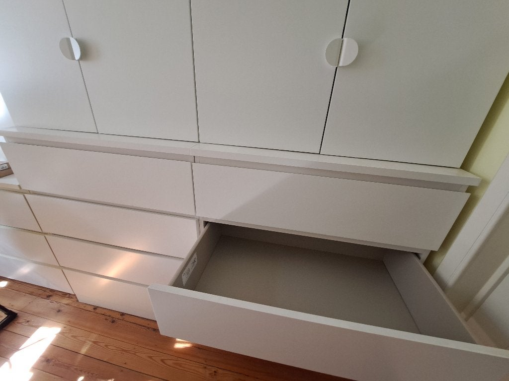 Commode Ikea MALM, 3 ou 4 tiroirs, 25 à 50 cm, Comme neuf, 50 à 100 cm