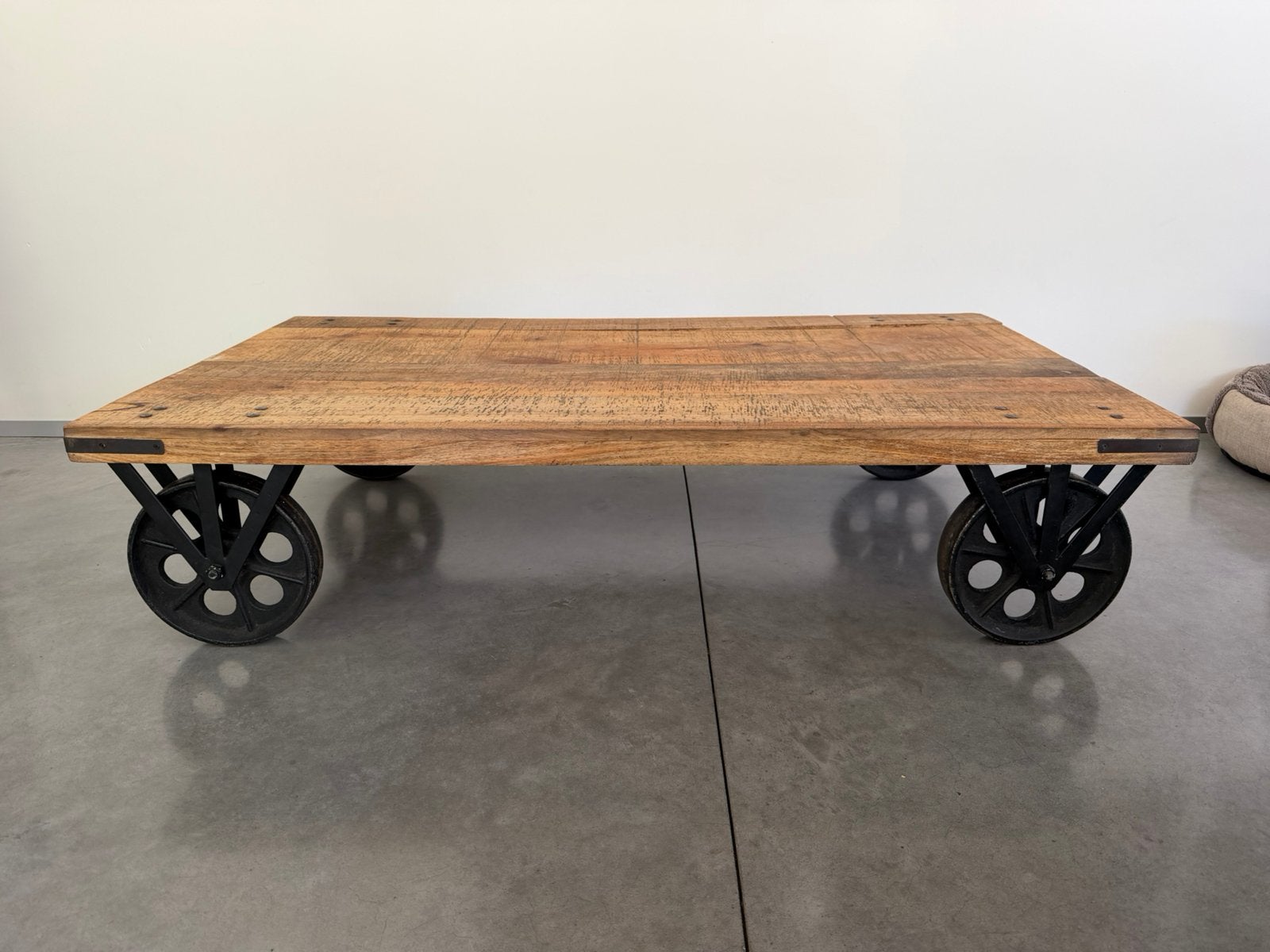 Leuke salontafel, Ophalen, Zo goed als nieuw