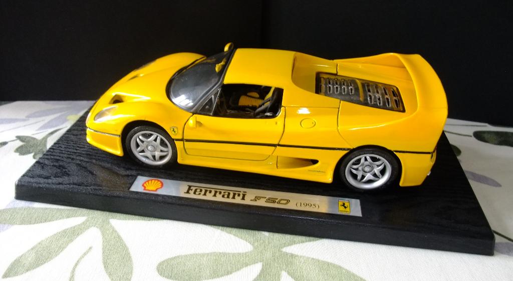 Ferrari F50 Hard-Top - 1995 - Shell Collections - 1:18, Enlèvement ou Envoi, Comme neuf, Voiture, Maisto