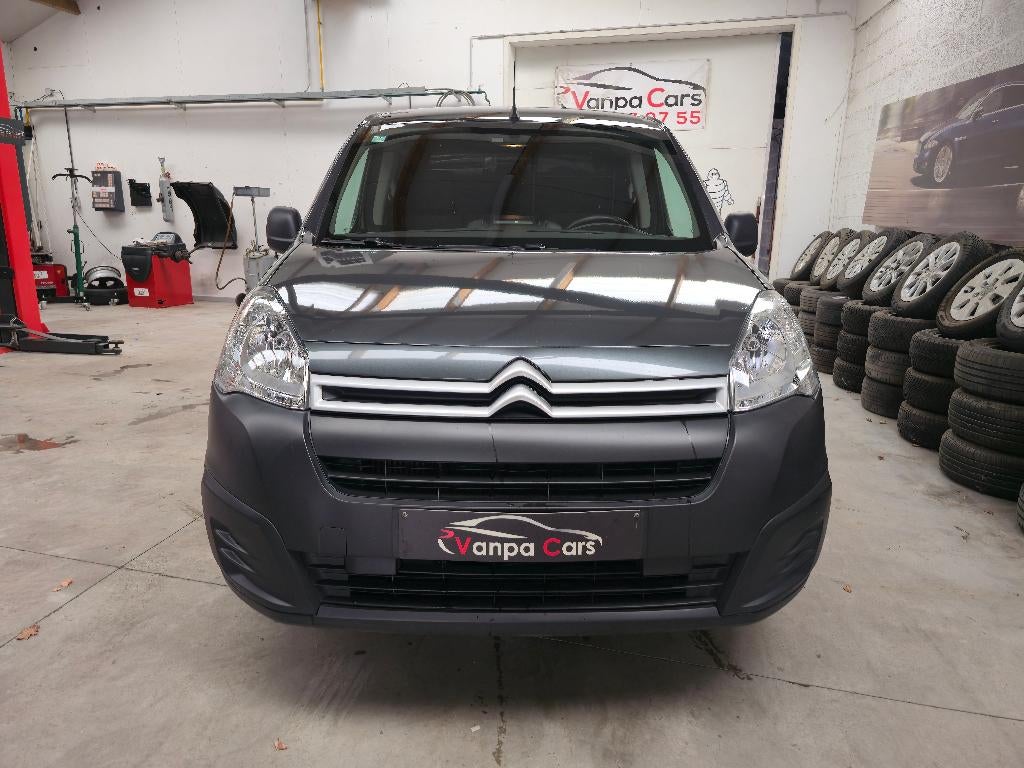 ⭐ Citroen Berlingo L2 - Trekhaak - Navi - Carplay - Camera, Autos, Essai à domicile, Entreprise, Boîte manuelle, Entretenue par le concessionnaire