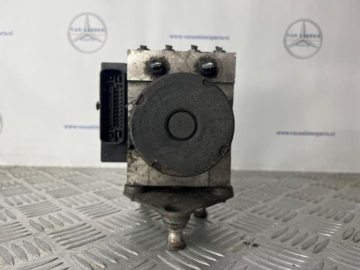 Pompe ABS d'un Mercedes Vito, -, 3 mois de garantie, Utilisé, -