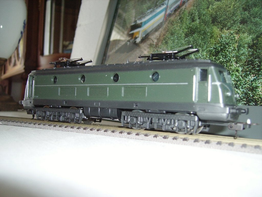 LIMA GROENE ELECTRISCHE LOC NMBS SERIE 125, Hobby en Vrije tijd, Ophalen of Verzenden, Zo goed als nieuw, Analoog, Lima