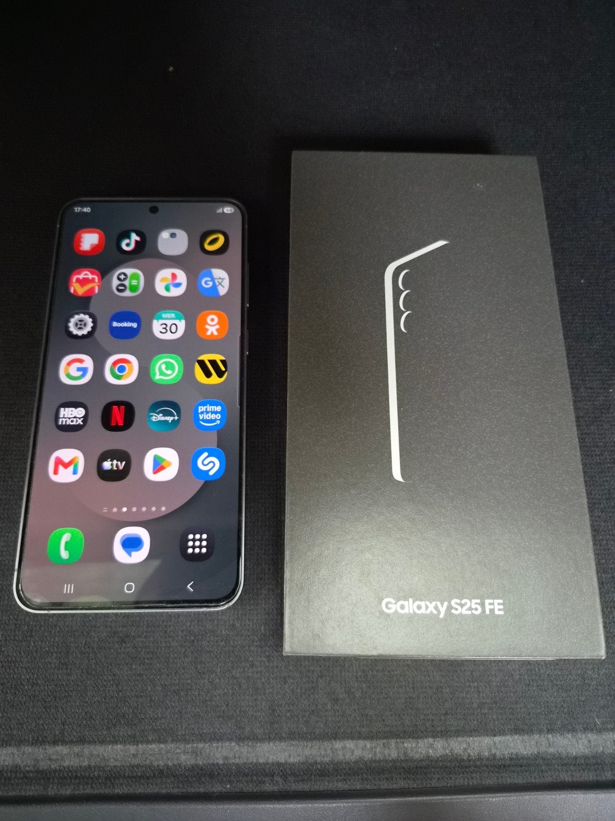Samsung Galaxy S25 FE gloednieuw, Ophalen of Verzenden, Nieuw