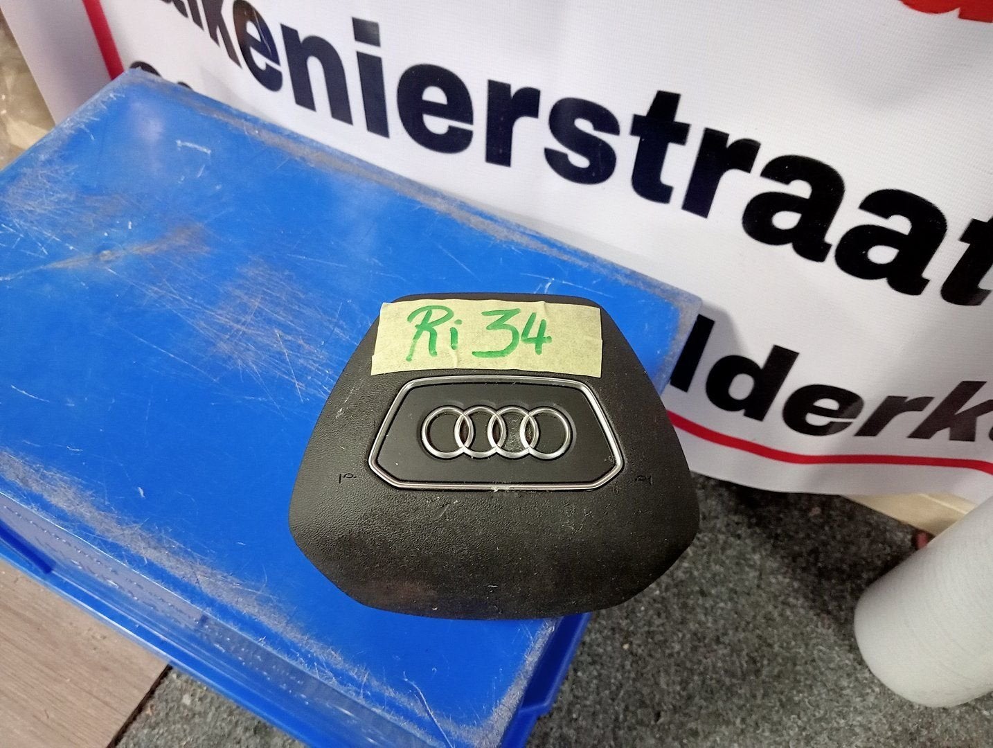 Audi A6, A7 Stuur Airbag Zwart 2018+ 4N0880201K 6PS A6 (C8), -, Audi, Utilisé, -