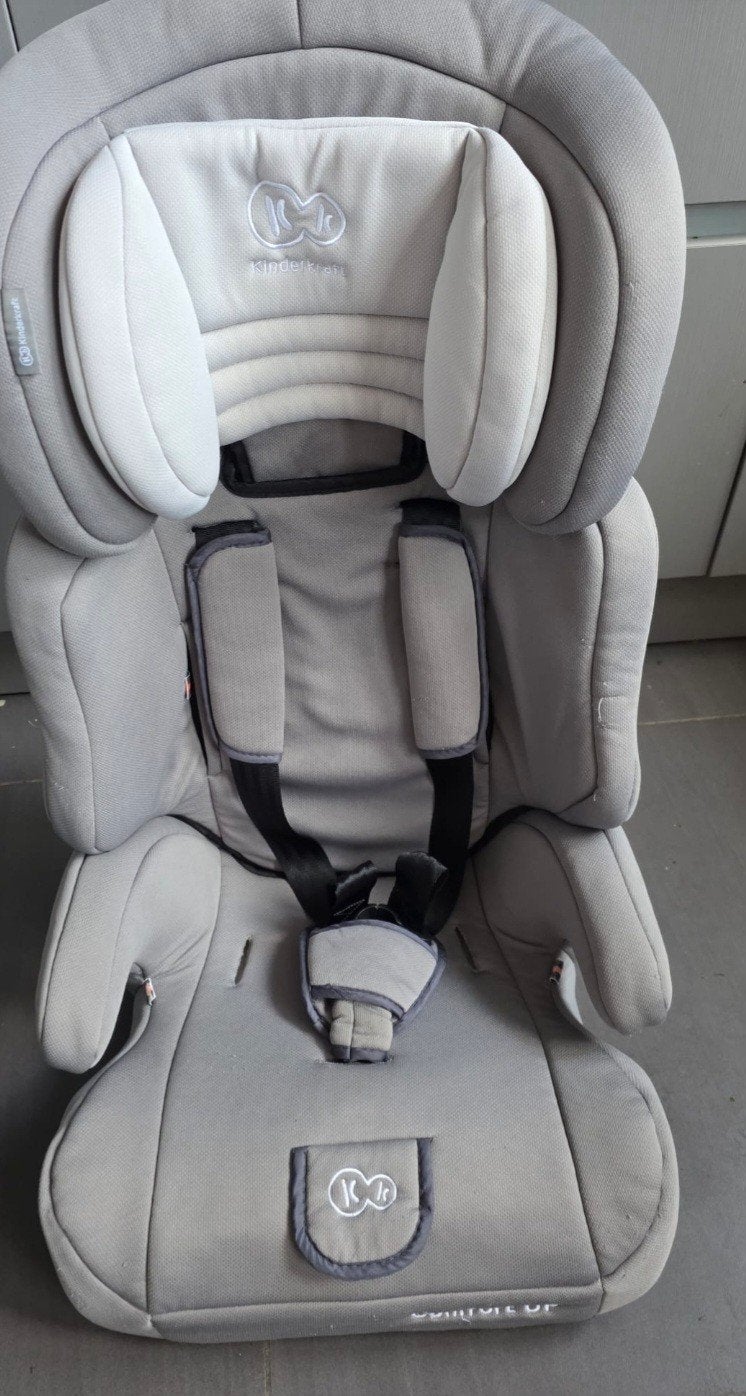 Kinderkraft Autostoel (9-36 kg) - Grijs, Kinderen en Baby's, Ophalen, Zo goed als nieuw