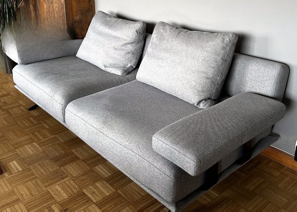 Canapé design Olta Elixir 3,5 places – gris clair – 240 cm, Maison & Meubles, Trois personnes, 100 à 125 cm, 200 à 250 cm, Banc droit