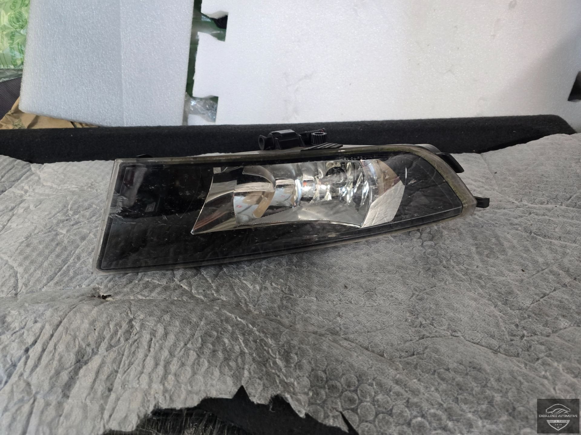 Phare antibrouillard gauche pour Skoda Fabia 3 (2014-2018) -, Infoline@skoda-auto.cz, Tr. Vaclava Klementa 869
293 01  Mlada Boleslav, CZ