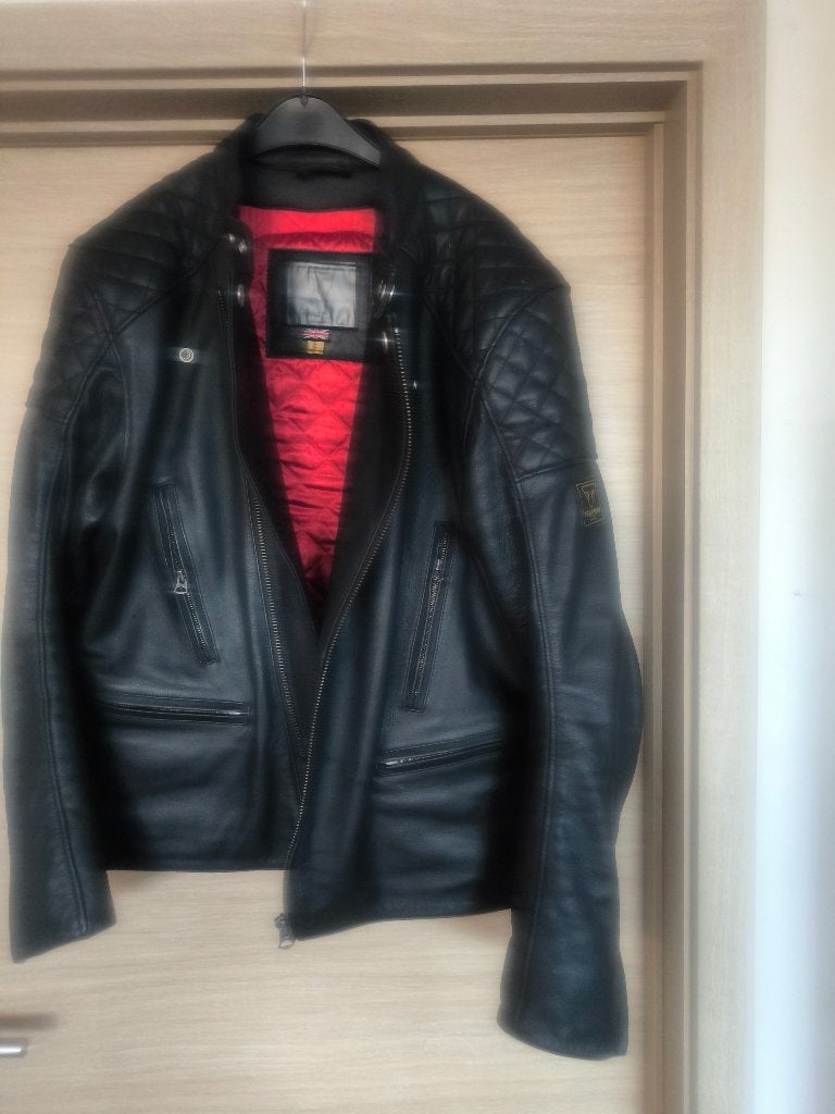 Triumph leren motorjas"perfecte staat", Motoren, Kleding | Motorkleding, Ophalen, Heren, Triumph, Jas | leer