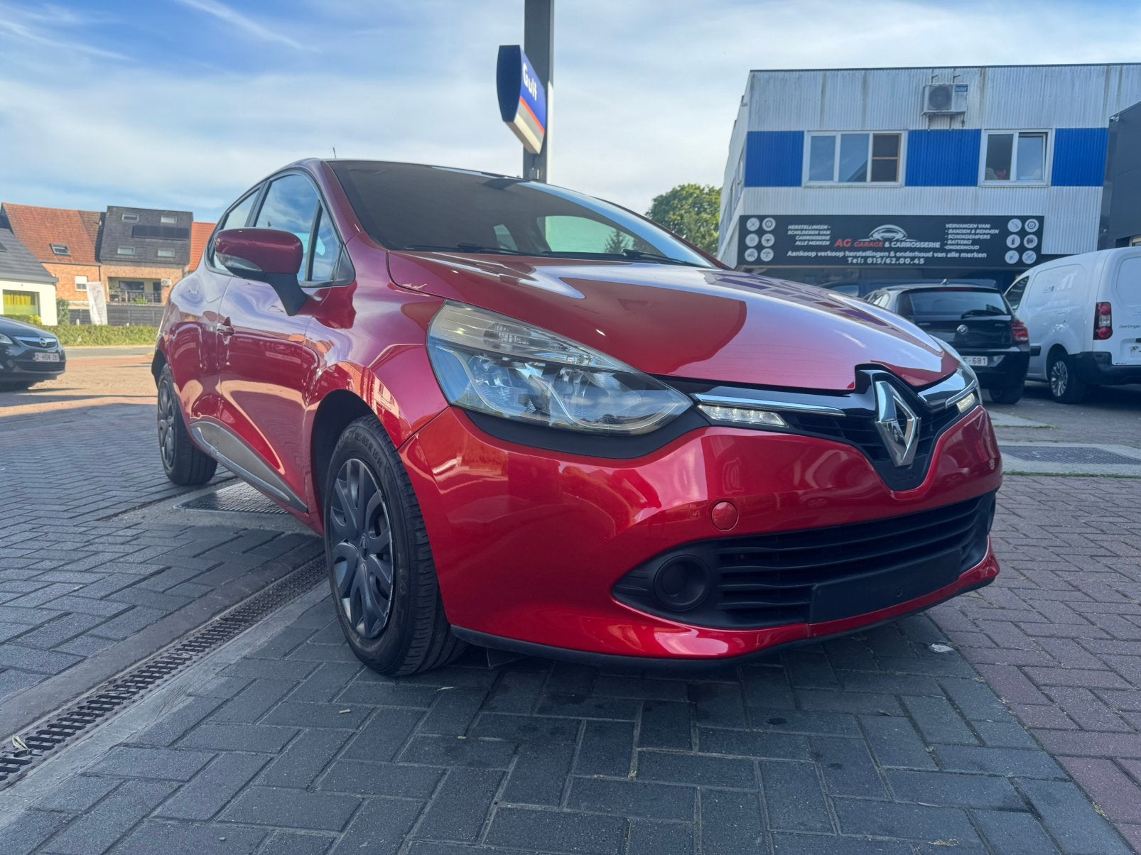 Renault Clio 1.2 - BENZINE - AIRCO - 137.000km - 2015, Euro 5, Stof, Zwart, 127 g/km