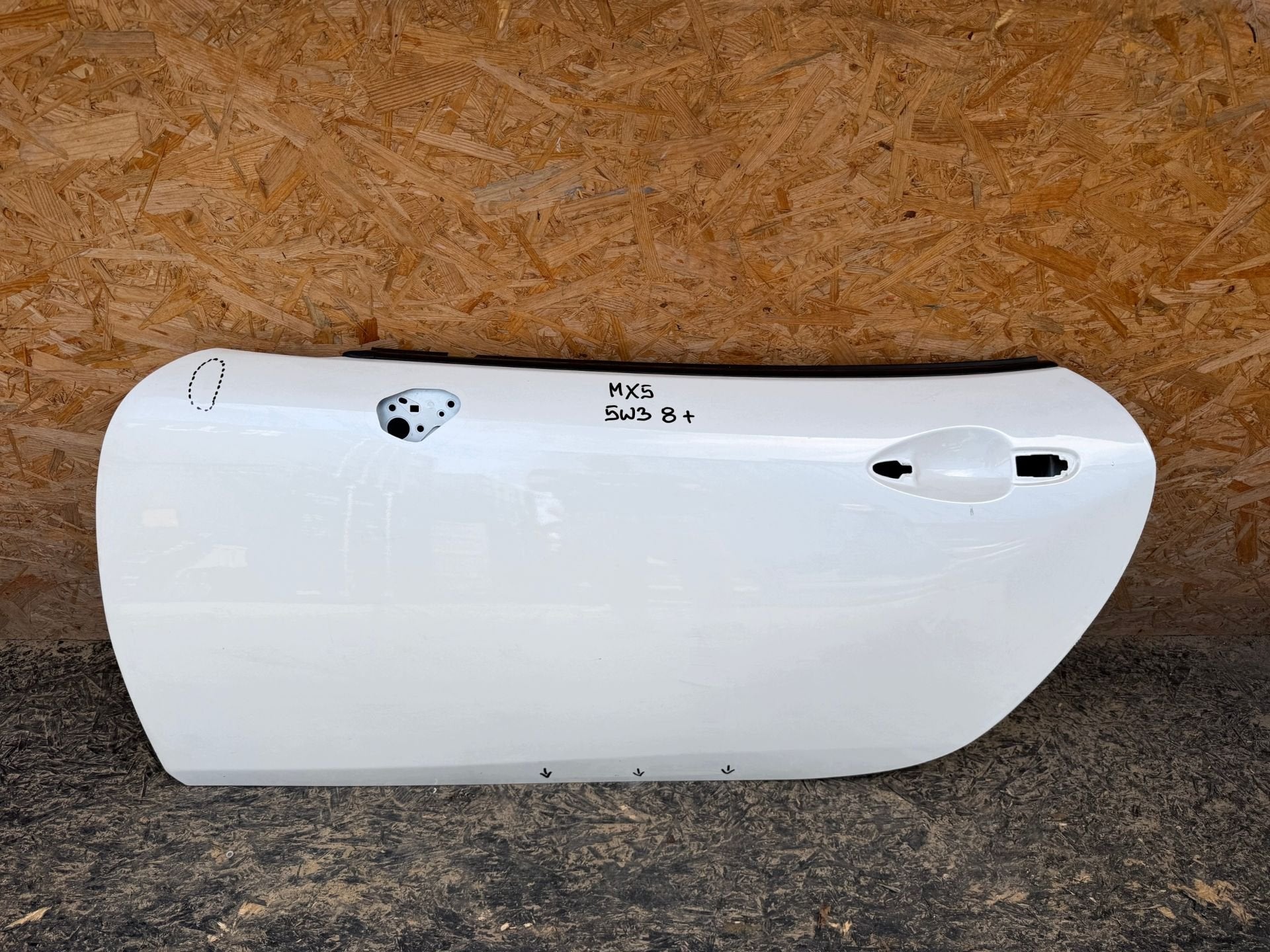 Mazda MX-5 IV Portier MX-5, Gebruikt, Shinchi, Fuchu-Cho 3-1
730-8670  Hiroshima, Deur, Mazda Motor Corporation