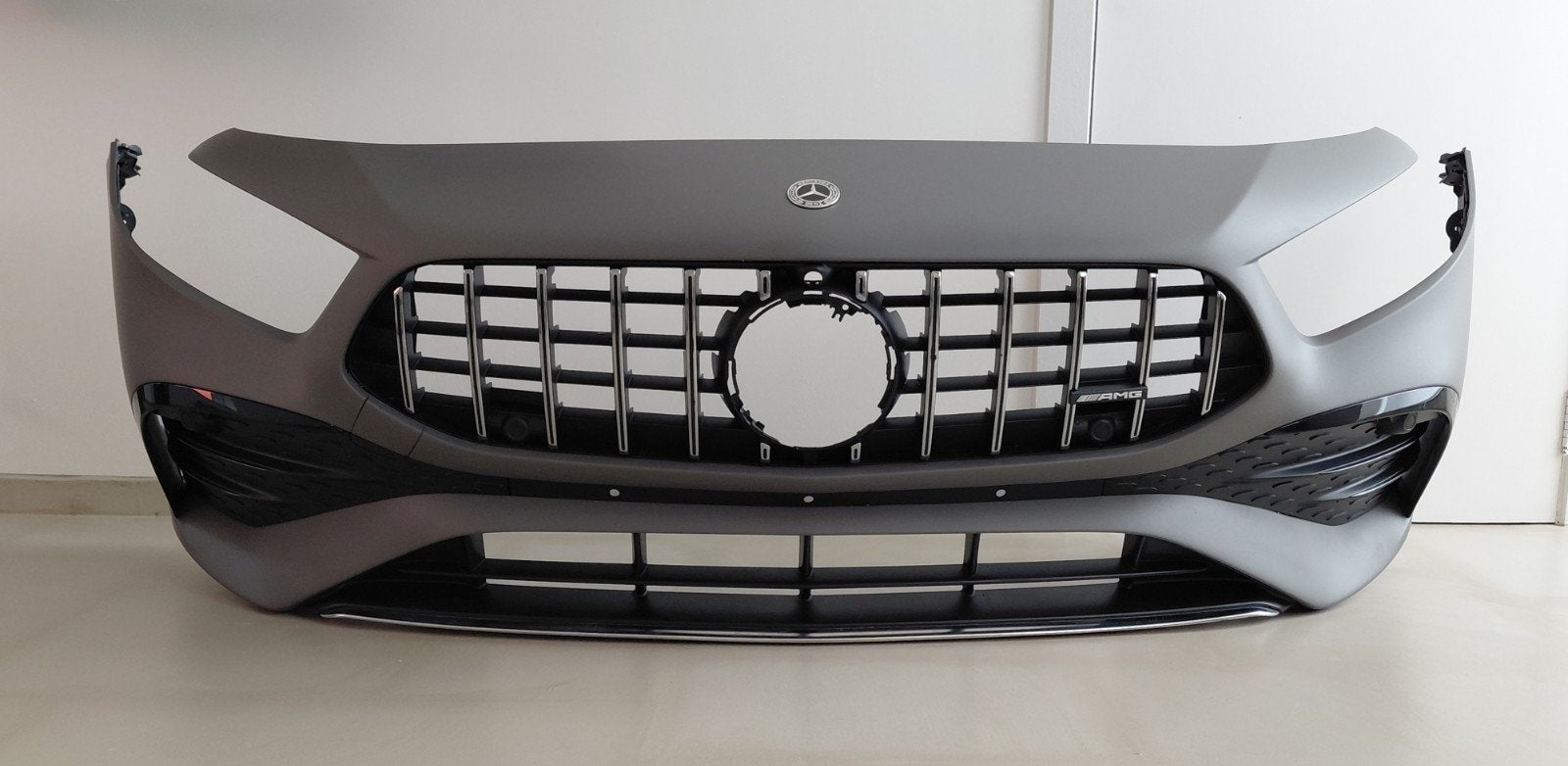 Pare-chocs avant d'origine Mercedes Classe A W177 A35 AMG fa, Pare-chocs, Mercedes-Benz, Enlèvement, Utilisé