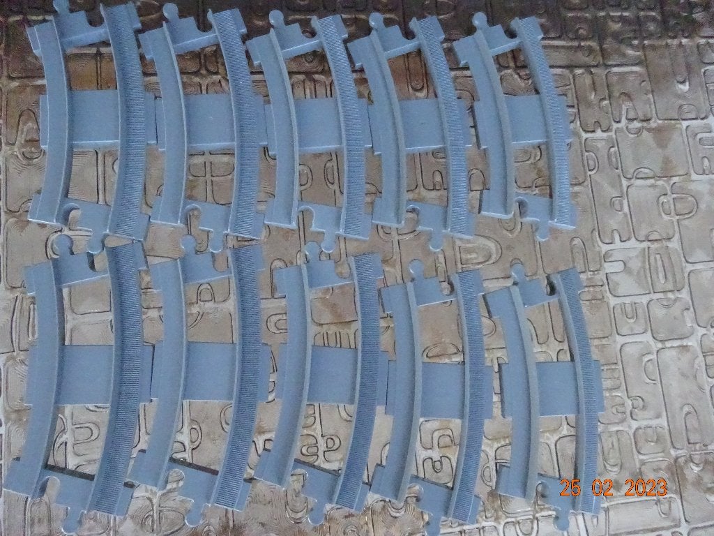 Duplo, set van 10 gebogen rails voor trein op batterijen, Enlèvement ou Envoi, Plusieurs sets, Duplo