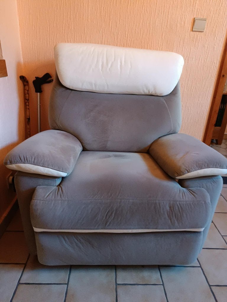 a vendre 2 fauteuils relax electrique, Maison & Meubles, Fauteuils, Moins de 75 cm, Comme neuf, Enlèvement, 75 à 100 cm