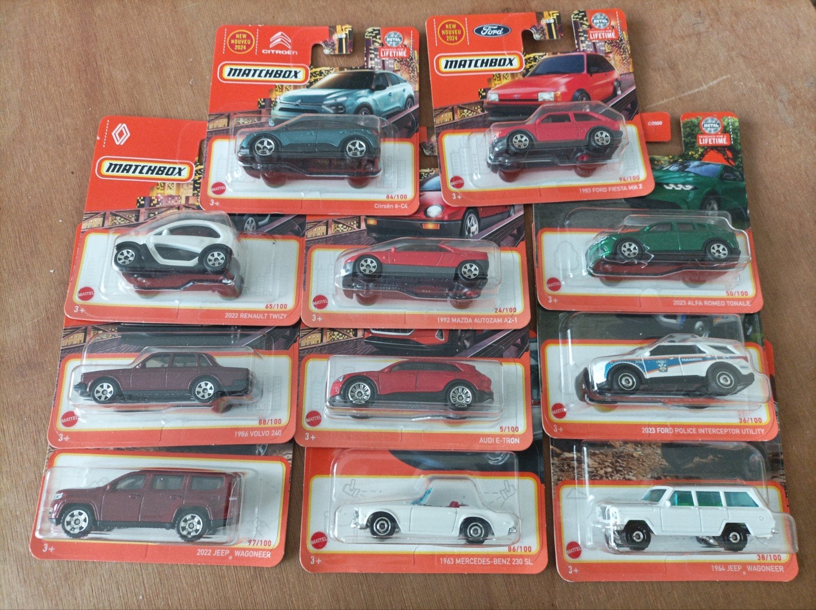 Matchbox in blister , uit lijst 2024 . 2,00 euro per stuk, Enlèvement ou Envoi