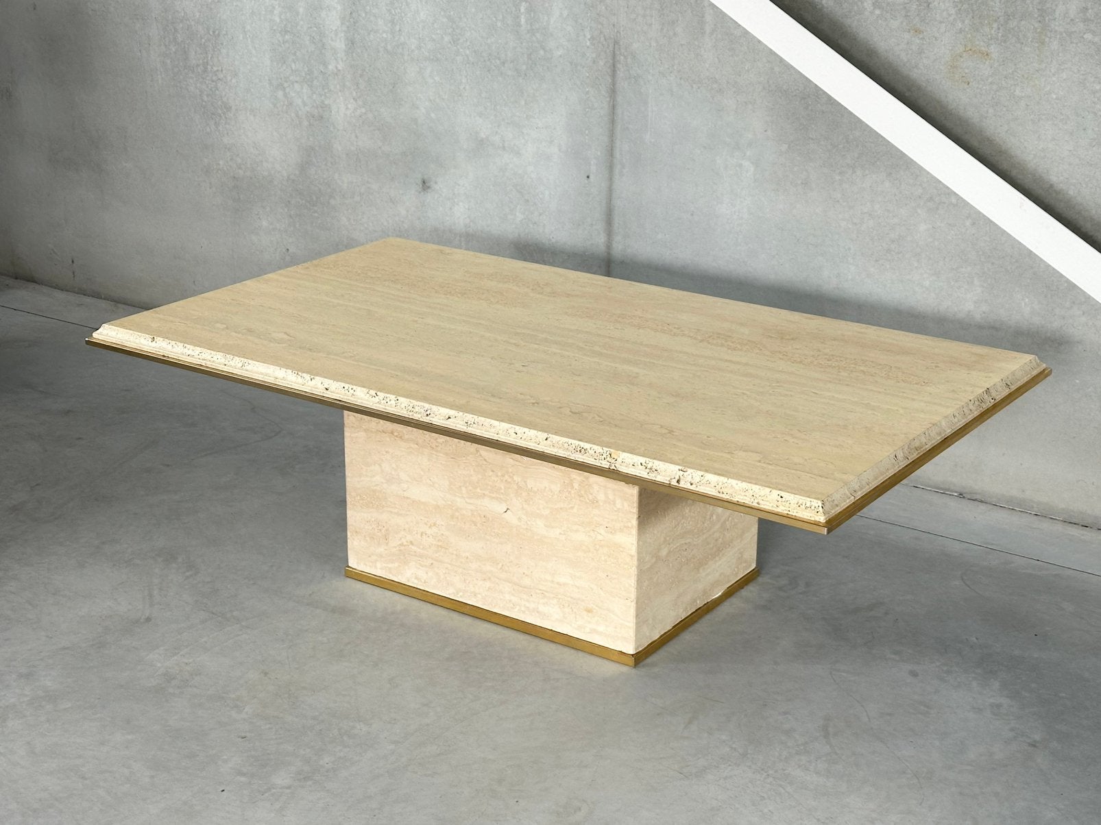 Vintage travertine coffeetable by Fedam, Ophalen