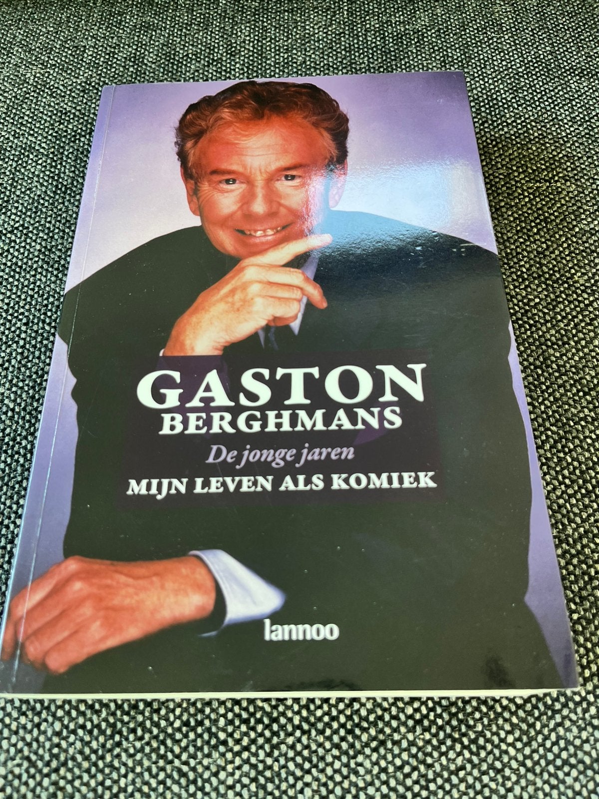 Gesigneerd boek, Gaston Berghmans, mijn leven als komiek, Boeken, Ophalen of Verzenden, Zo goed als nieuw