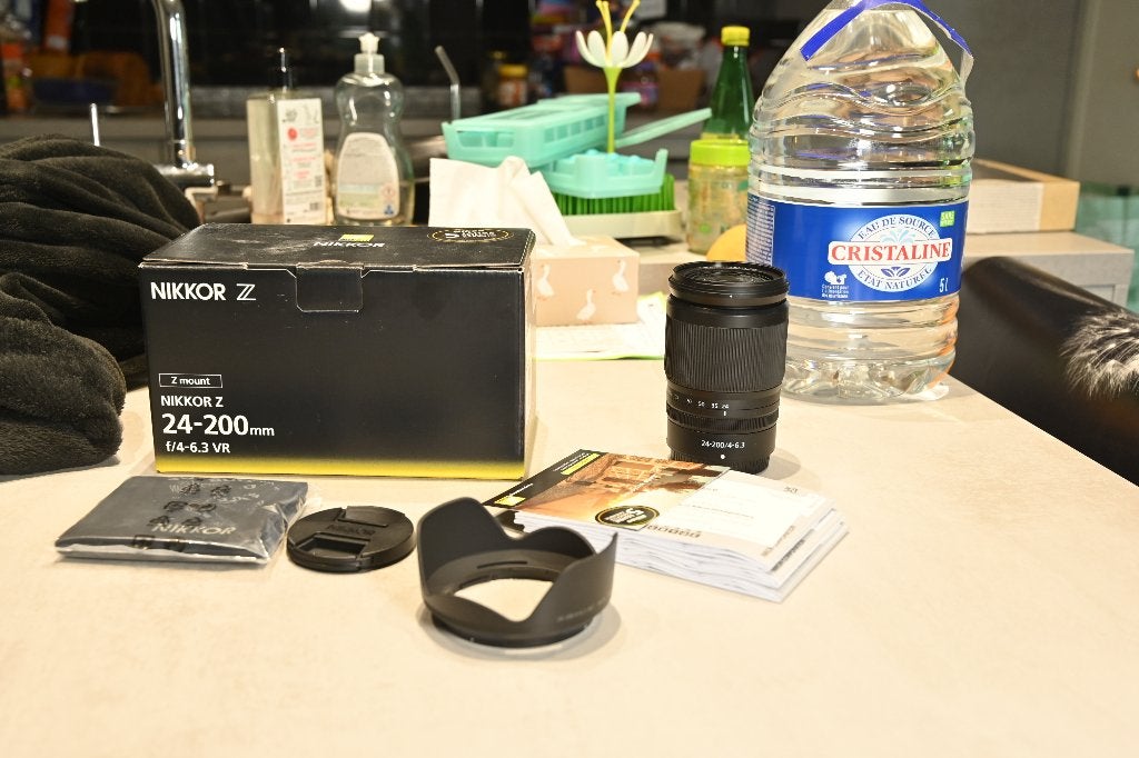 Nikkor Z 24-200mm VR Z-mount pour Nikon F4-6.3, Nikon, Autres types, Enlèvement ou Envoi, Comme neuf