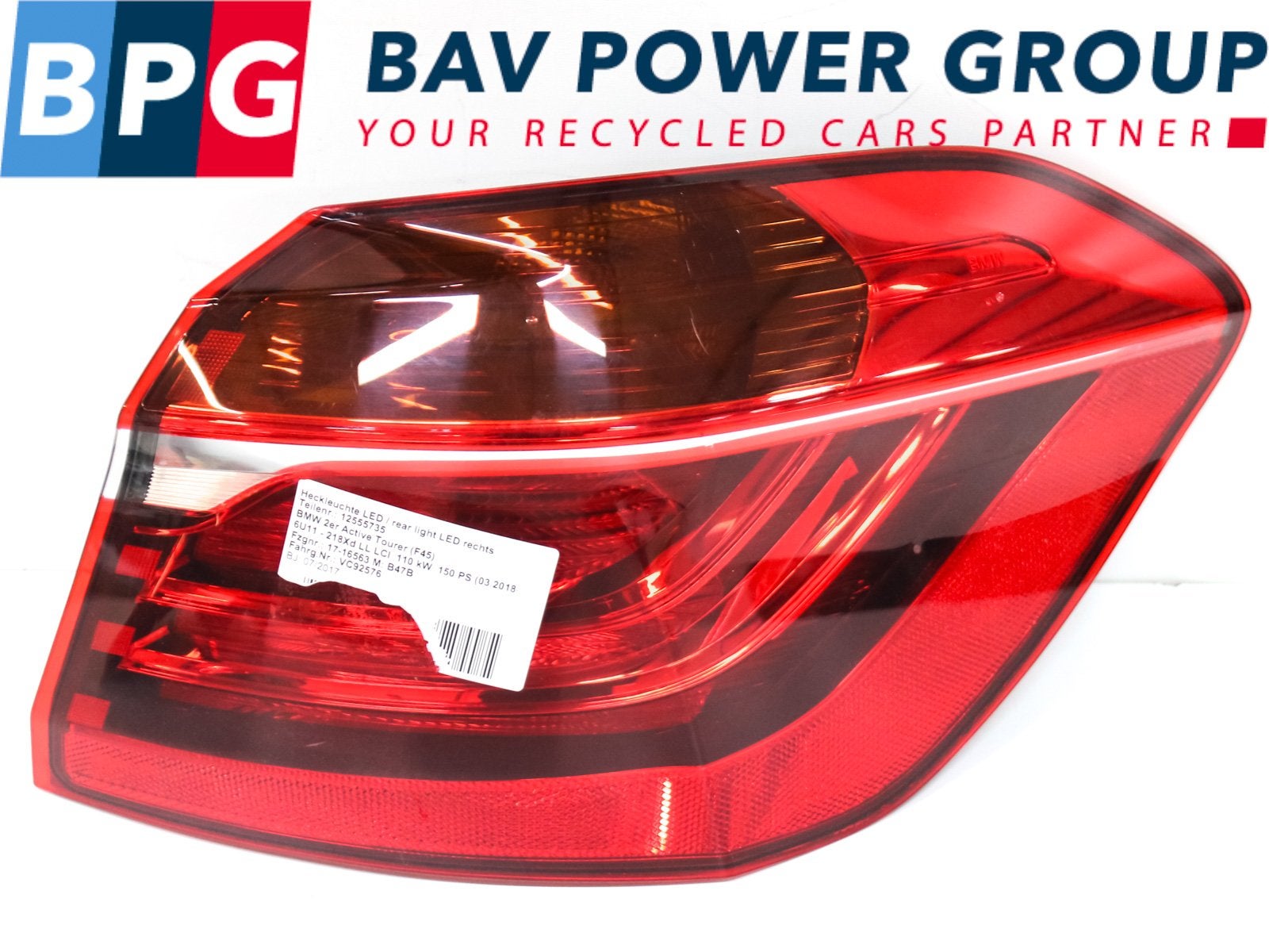 ARRIÈRE ENSEMBLE FEUX ARRIÈRES DROIT BMW (63217491336), Utilisé, BMW, Petuelring 130
80809  München, DE, Bayerische Motoren Werke AG