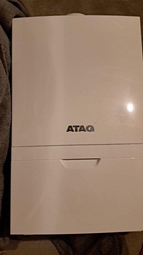 Condensatieketel  ATAG i32ECZ met expansievat 28kW, Ophalen, 30 tot 80 cm, Hoog rendement (Hr), Cv-ketel of Combi-ketel