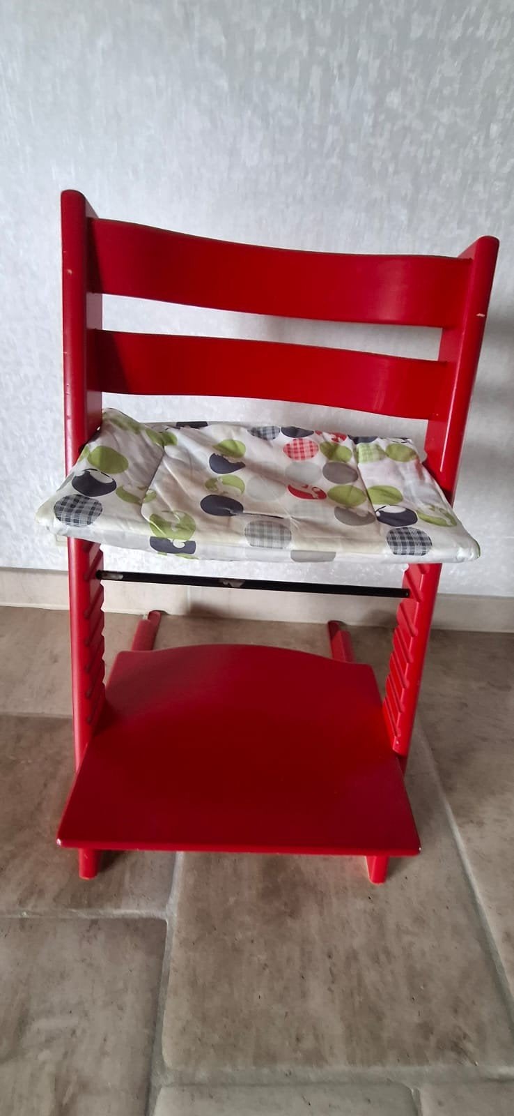 Stokke Tripp Trapp kinderstoel – rood
Te koop: een Stokke Tr, Kinderen en Baby's, Ophalen, Meegroeistoel