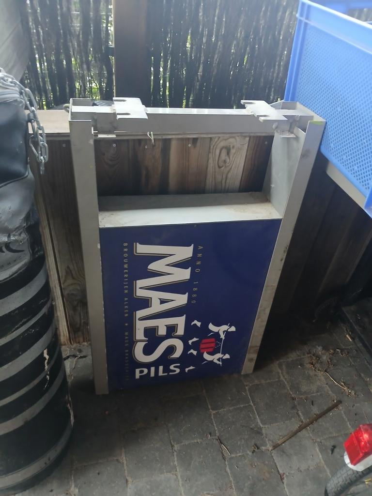 Maes lichtbak, Ophalen