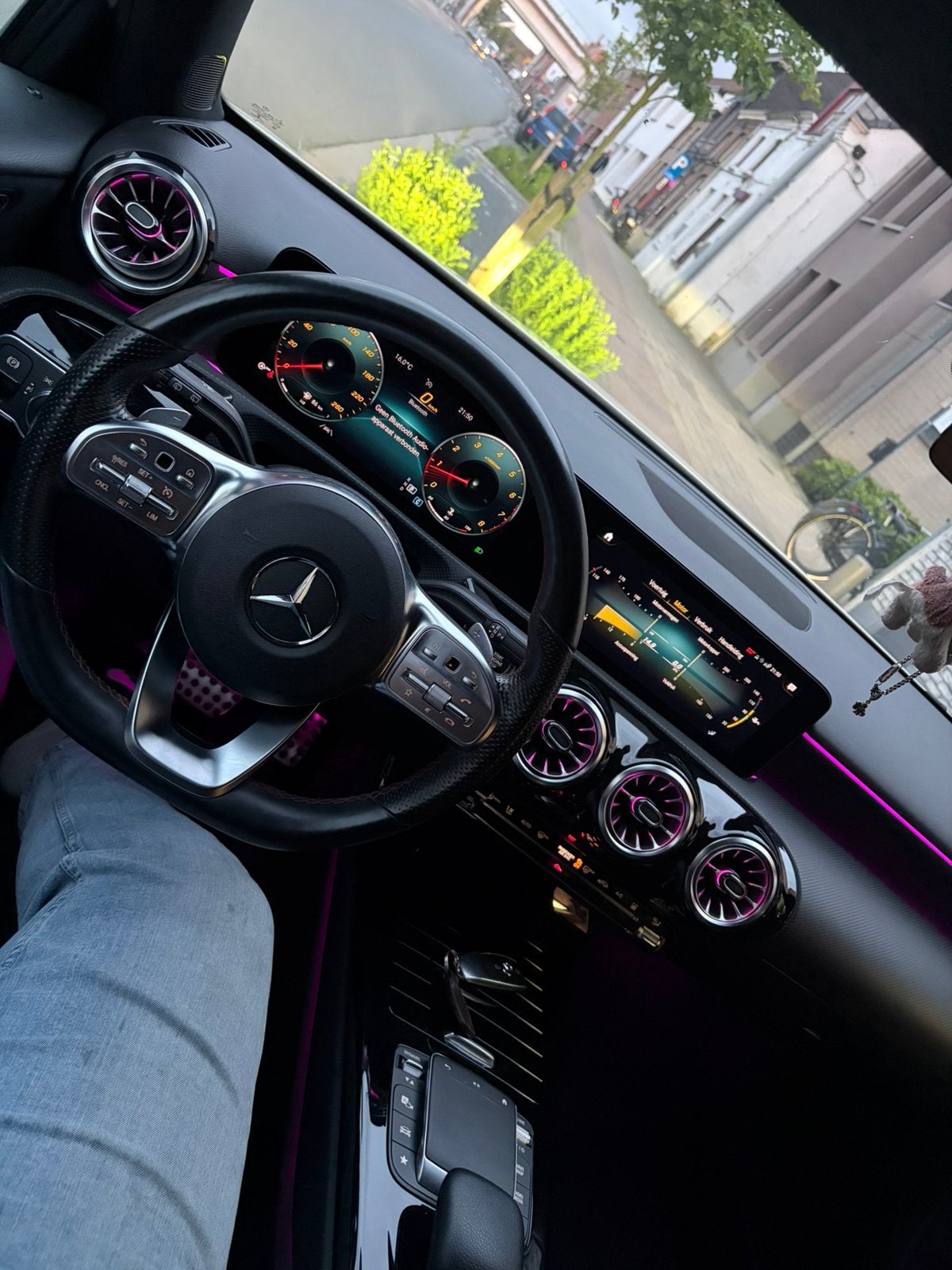 Mercedes a200 uniek in belgie, Computers en Software, Ophalen of Verzenden, Zo goed als nieuw