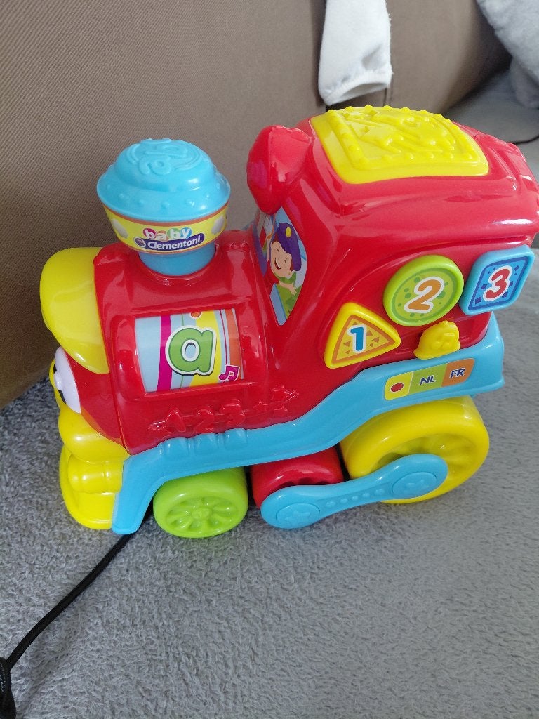 Train éducatifs pour bebe, Enfants & Bébés, Enlèvement, Utilisé