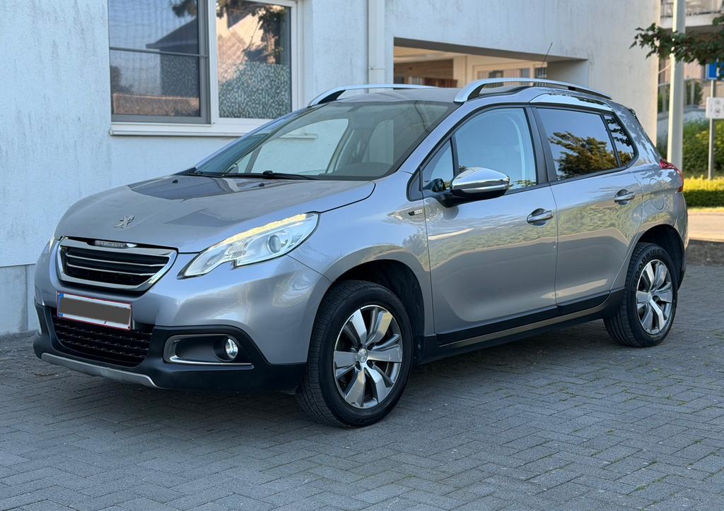 Peugeot 2008 - 2016 - 1.2 Benzine Euro6B, Auto's, Parkeersensor, Stof, Bedrijf, Handgeschakeld