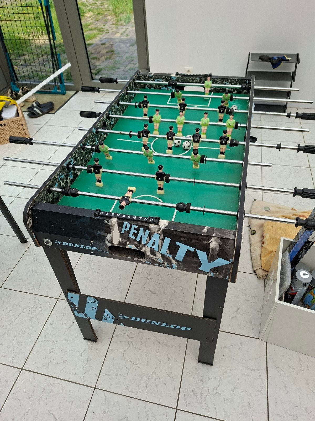 Kickertafel, Enlèvement