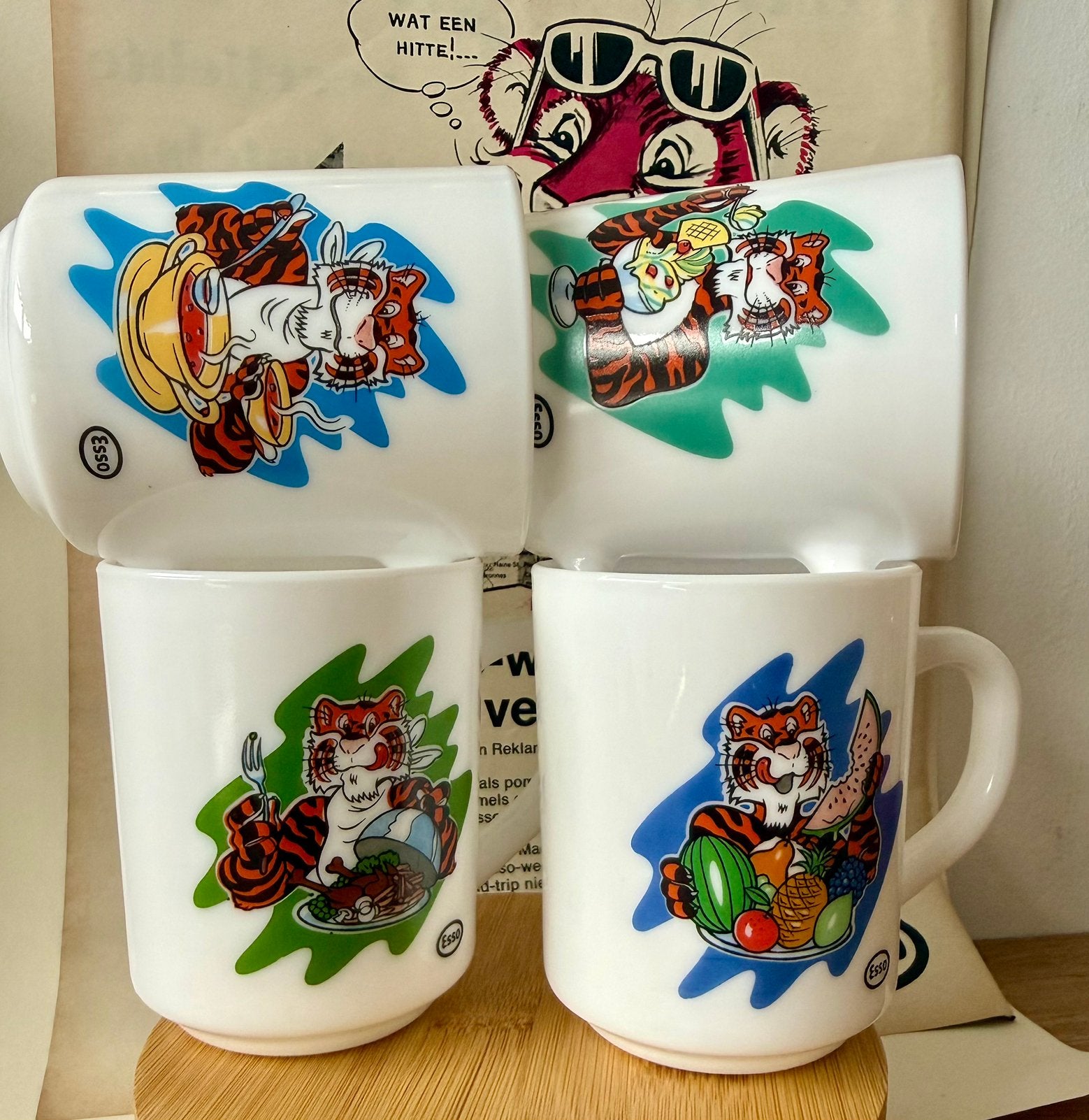 Set van 4 vintage Esso tijgermokken, Vintage, Mok, Ophalen of Verzenden, Glas