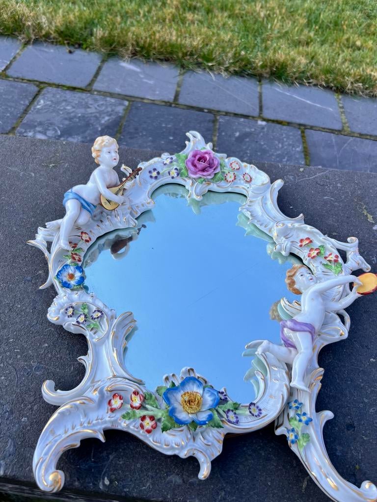 Zeer mooi romantisch spiegeltje, Antiek en Kunst, Antiek | Spiegels, Ophalen of Verzenden, Overige vormen, Minder dan 50 cm, Minder dan 100 cm