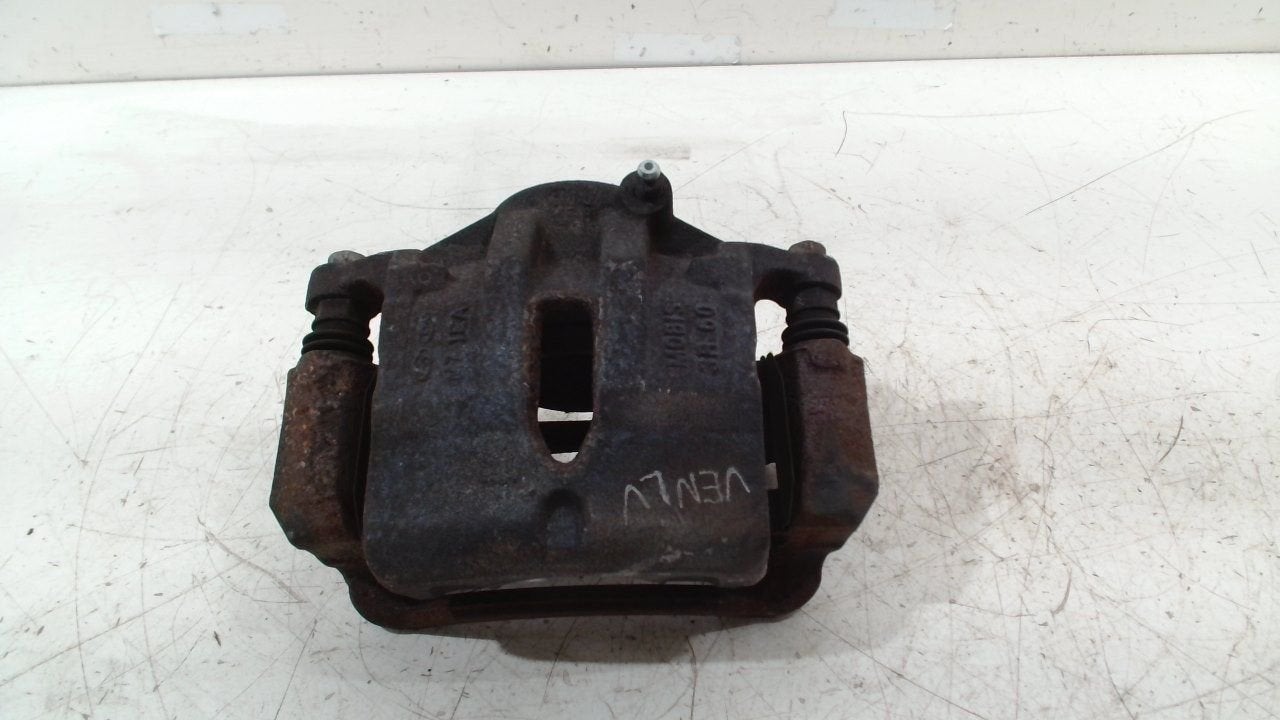 Remklauw links voor Hyundai iX 35, Onderdelen@venauto.nl, Van der Ven Autorecycling B.V., Gebruikt, Ettenseweg 76, 4706 PB Roosendaal, The Netherlands