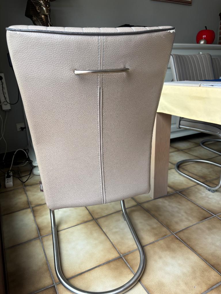 6 Stoelen taupe gratis af te halen, Huis en Inrichting, Ophalen, Kunststof, Gebruikt, Overige kleuren