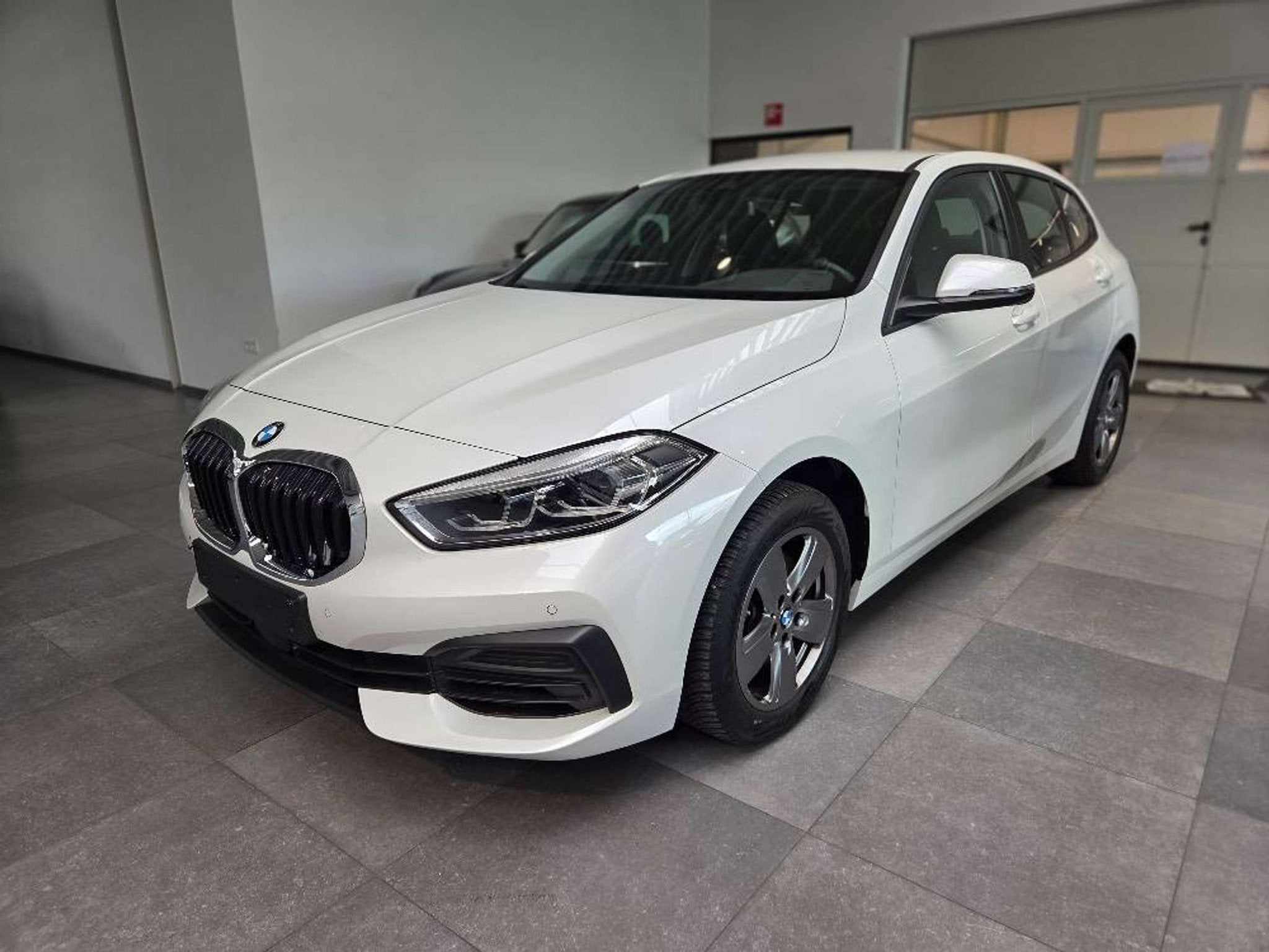 BMW 116 116i OPF, Auto's, Gebruikt, Zwart, Bedrijf, 5 deurs