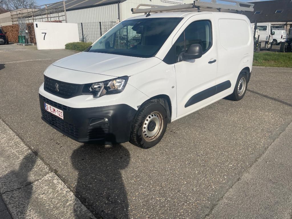 Peugeot Partner - uniquement Export, Auto's, Voorwielaandrijving, 4 deurs, Stof, 4 cilinders