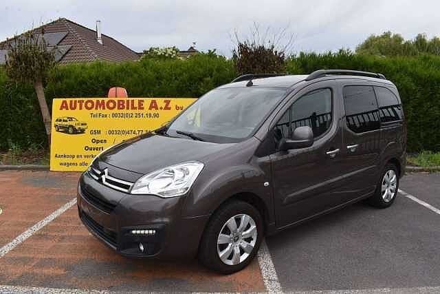 Citroen Berlingo 1.6 BlueHDi XTR Airco/GPS/CarPlay, Autos, https://public.car-pass.be/vhr/e8cd4653-db40-4a2d-8e9b-0e4ba6d02c79