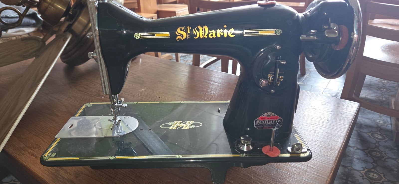 machine à coudre prix à proposer, Enlèvement