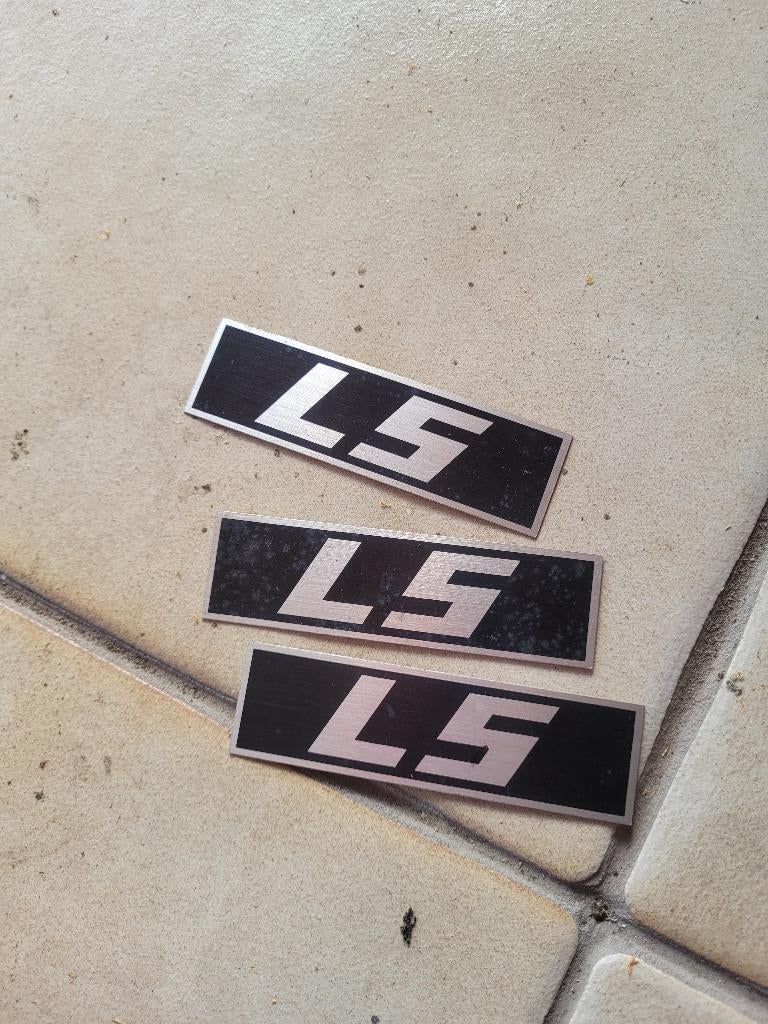 Logos Vintage Škoda LS (105/120/130 LS) – NEUF – RARE, Enlèvement