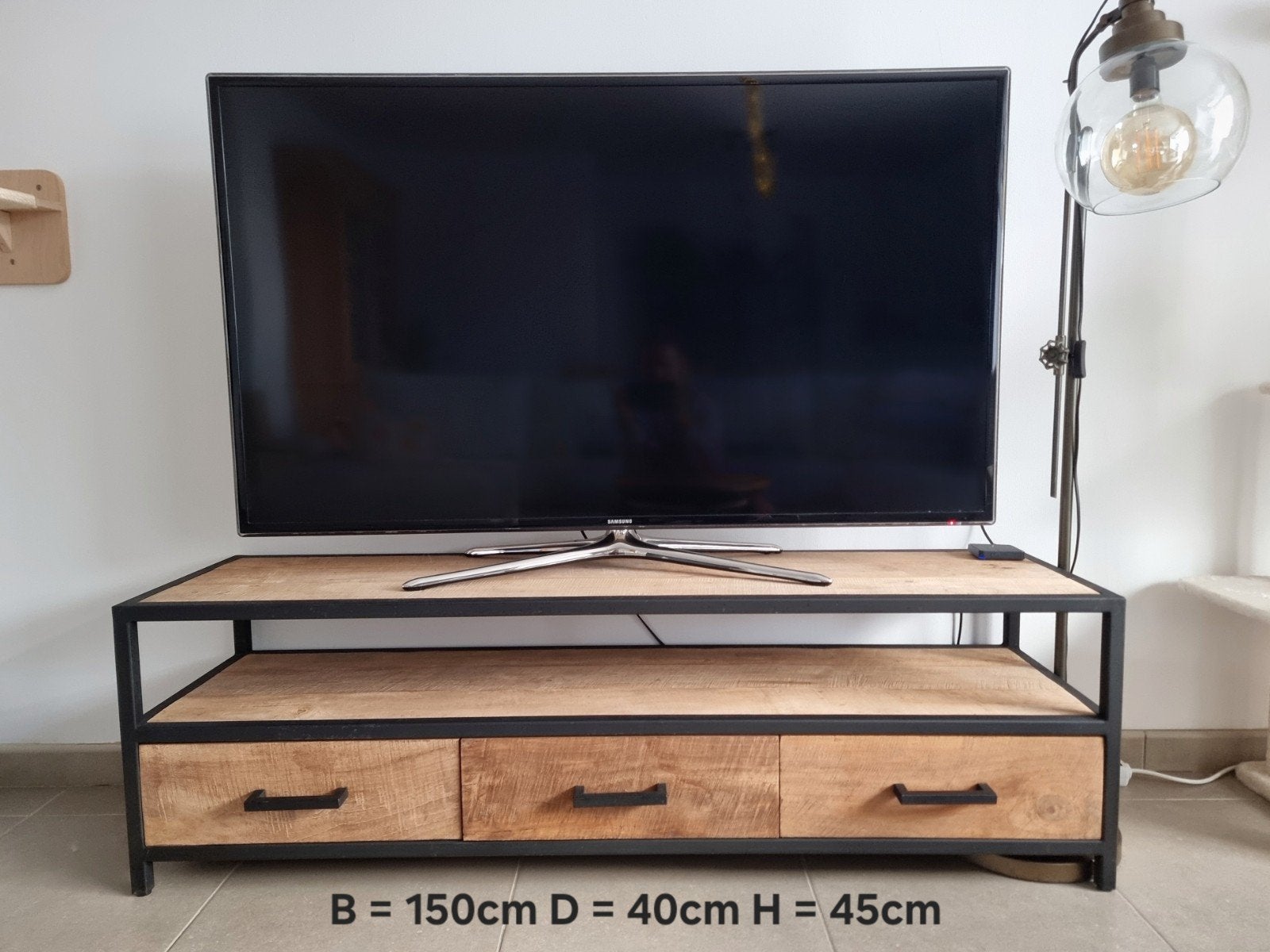 Tv meubel in mangohout, Huis en Inrichting, Ophalen