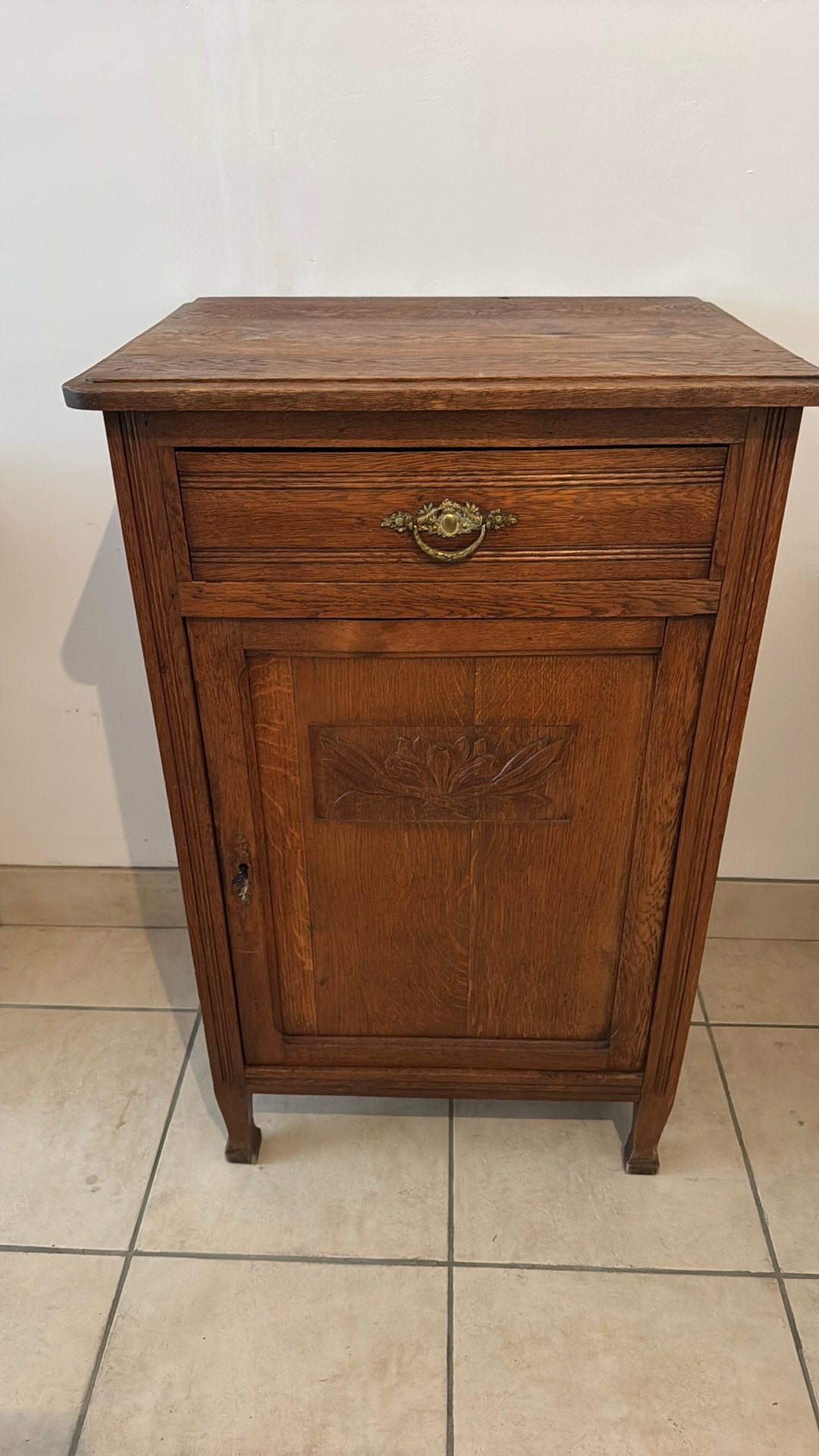 Antieke kast, Ophalen