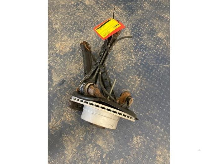 Fusee rechts-achter van een BMW 1-Serie, Gebruikt, -, -, Ophalen of Verzenden